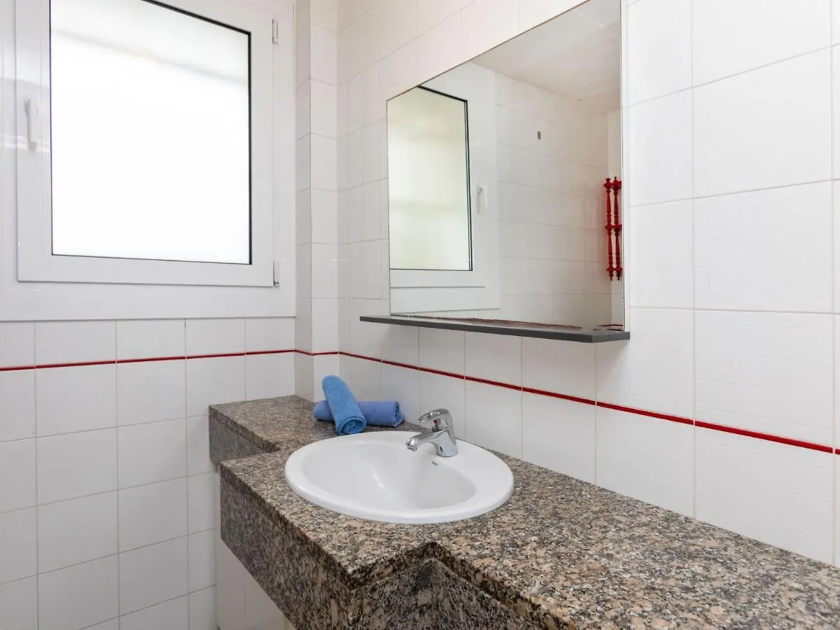 Apartment Cambre D'Aze By Interhome Llanca